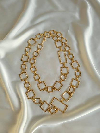 Neckless