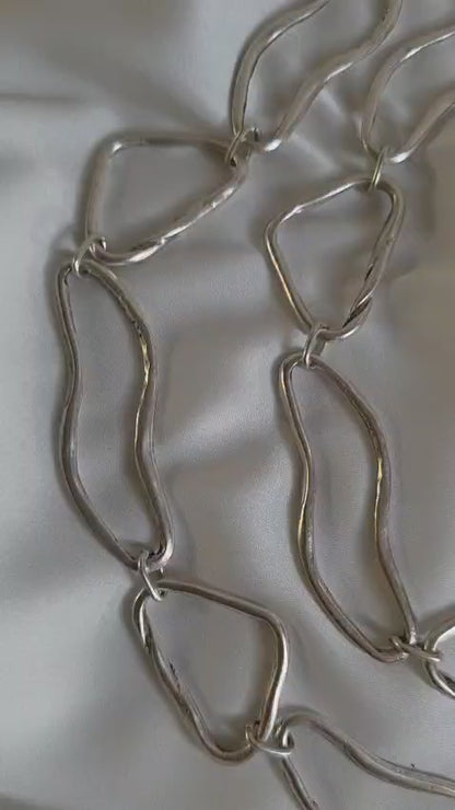 Neckless